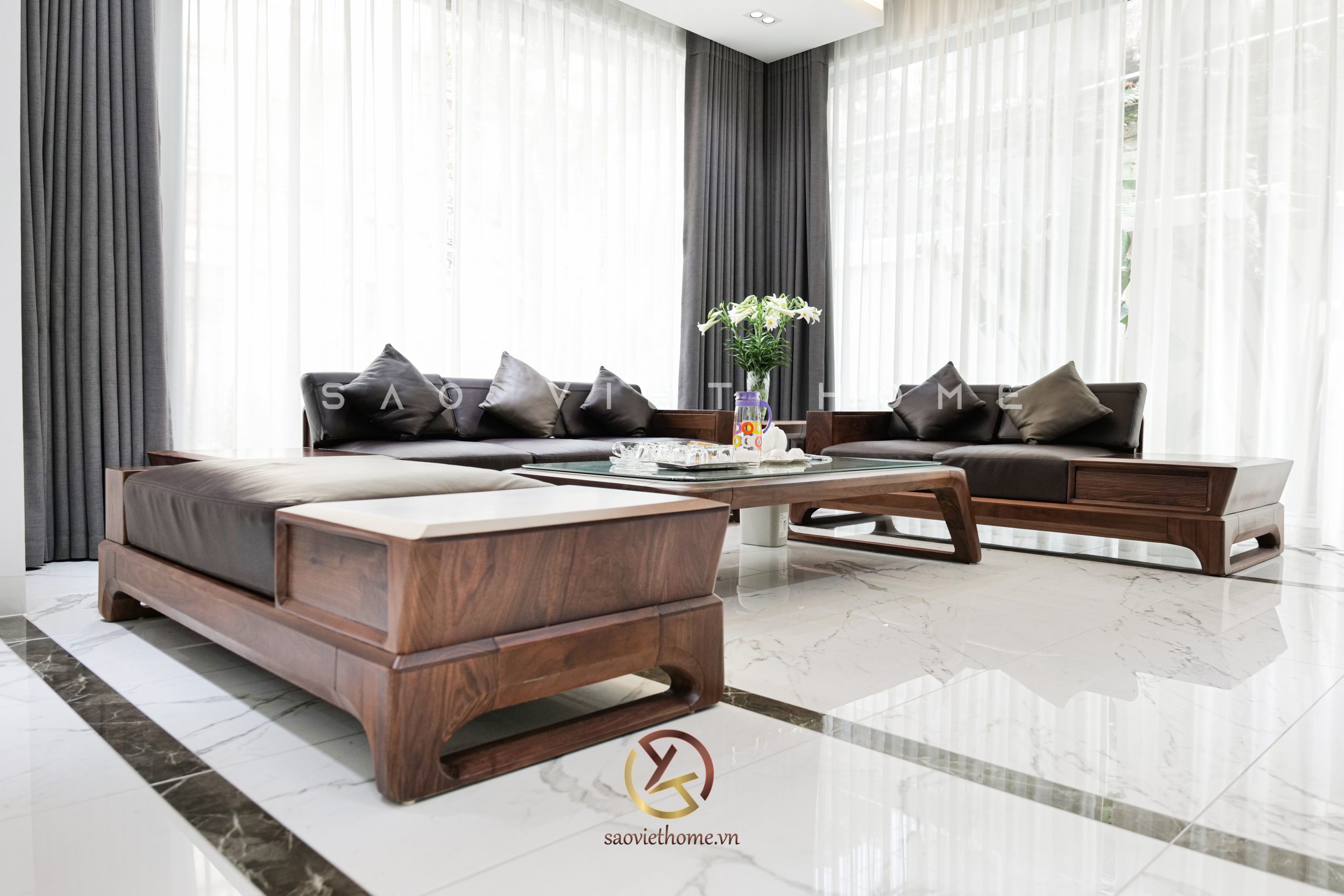 Sofa Bespoke SHV 19 - là một trong những top mẫu sofa gỗ óc chó.