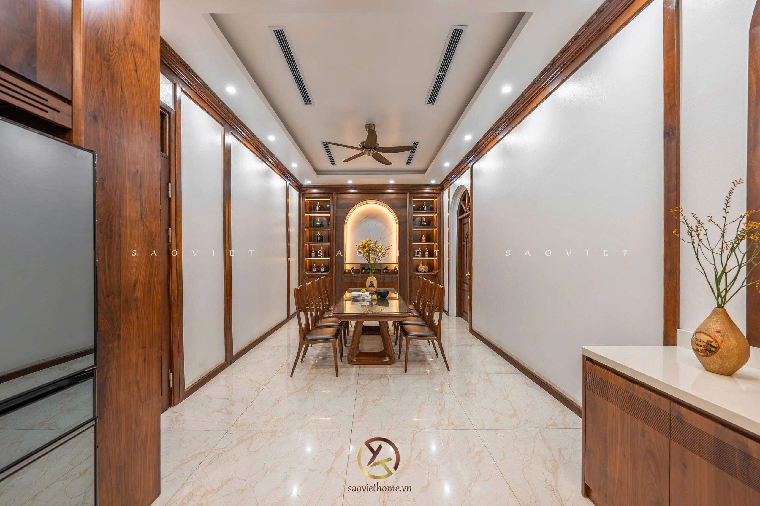 Bàn ăn gỗ óc chó Mr TH House