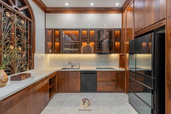 Phòng bếp nội thất gỗ óc chó - Mr TH House - Kiêu Kỵ - Gia Lâm