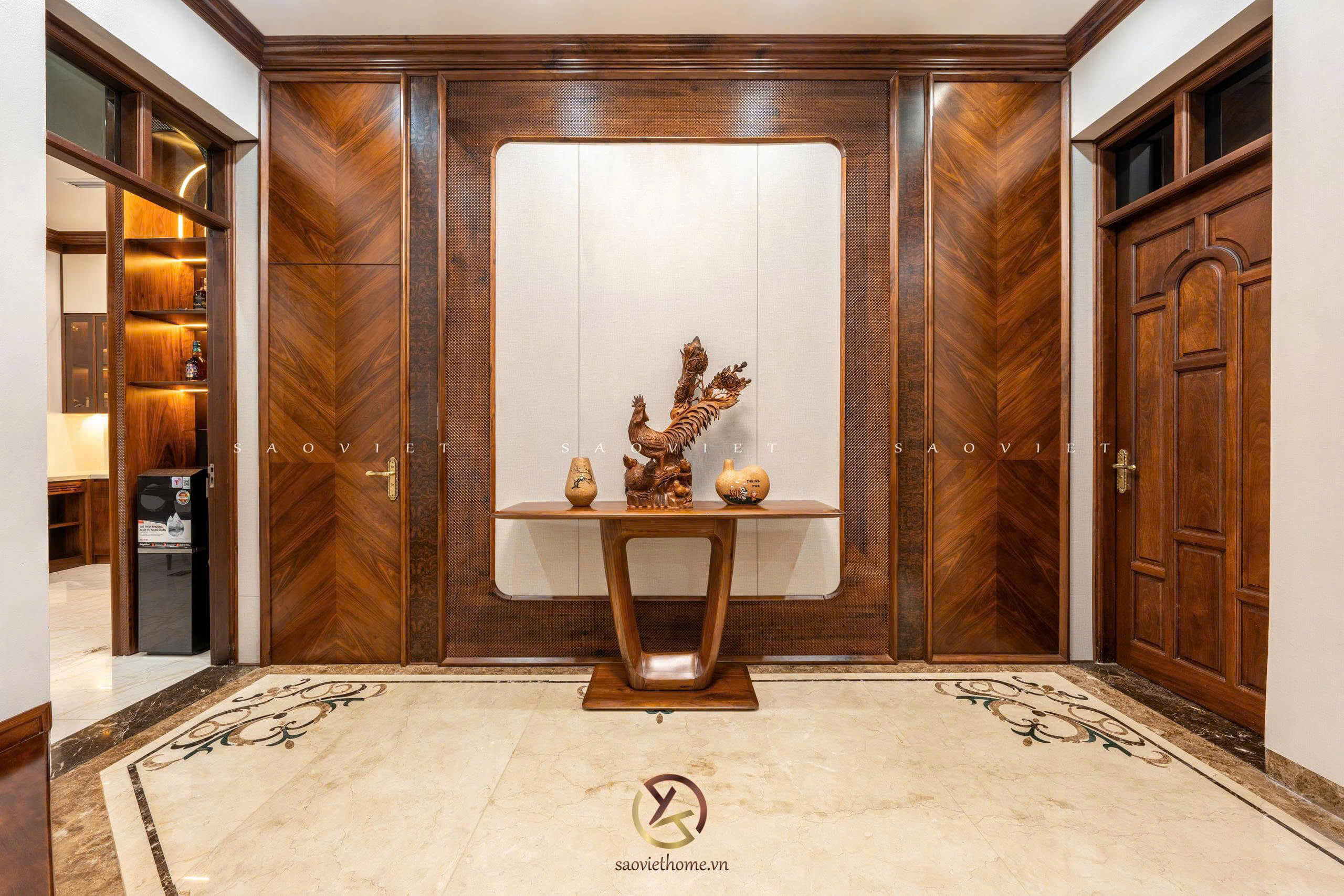 Sảnh gỗ óc chó - Mr TH House - Kiêu Kỵ - Gia Lâm