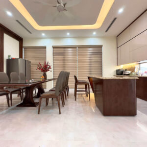 Phòng bếp gỗ óc chó