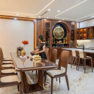 Phòng bếp biệt thự gỗ óc chó