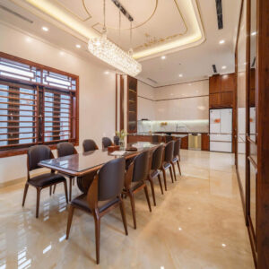 B Manor Ninh Bình - Phòng bếp tầng 1 nội thất gỗ óc chó